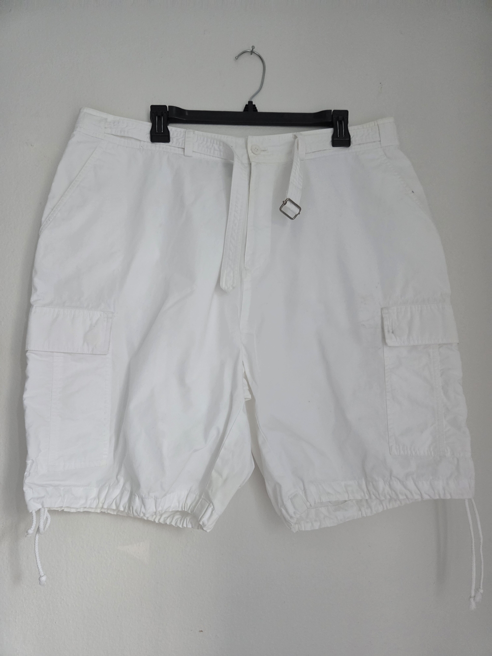 Lauren Ralph Lauren White Cargo Shorts with Utility Pockets
